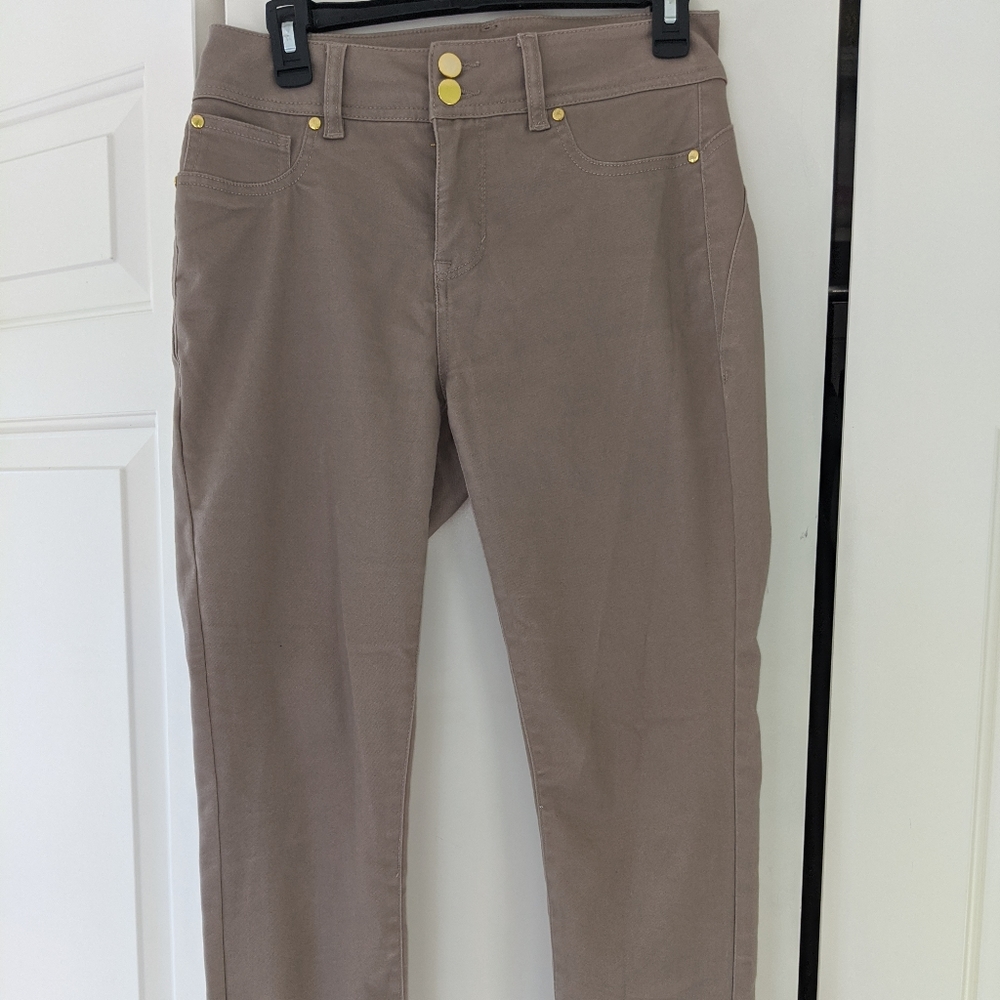 Ankle length tan skinny jeans